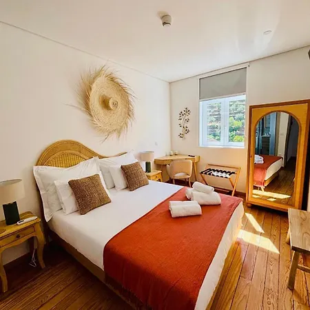 게스트하우스 Casa Tawny 3*